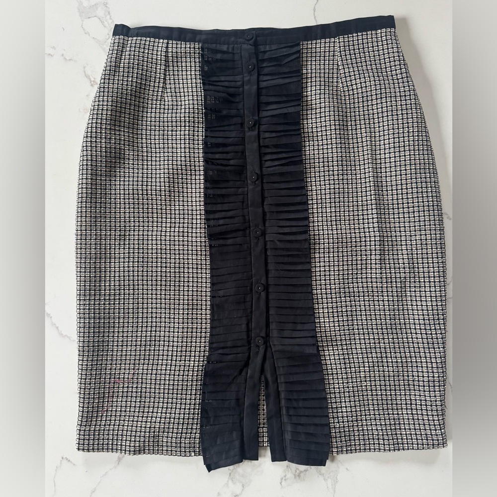 Vintage FENDI Skirt Beige Brown Black
Print Pencil Wool Skirt